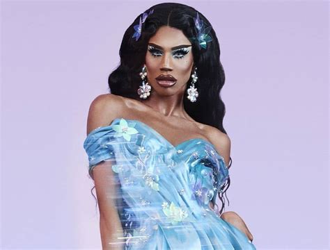 Naomi Smalls Bio, Wiki, Age, Weight, Real Name, .